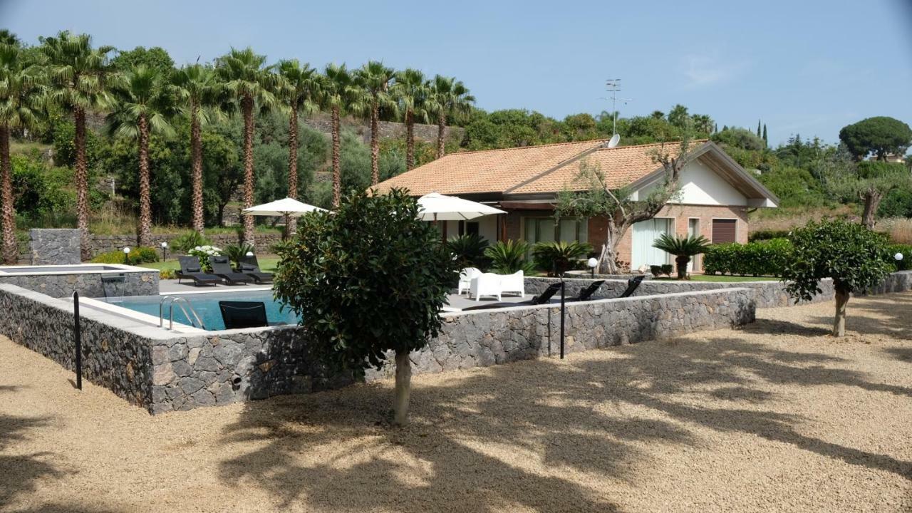 Holiday Homes Borgo Papardo Джарре Екстер'єр фото