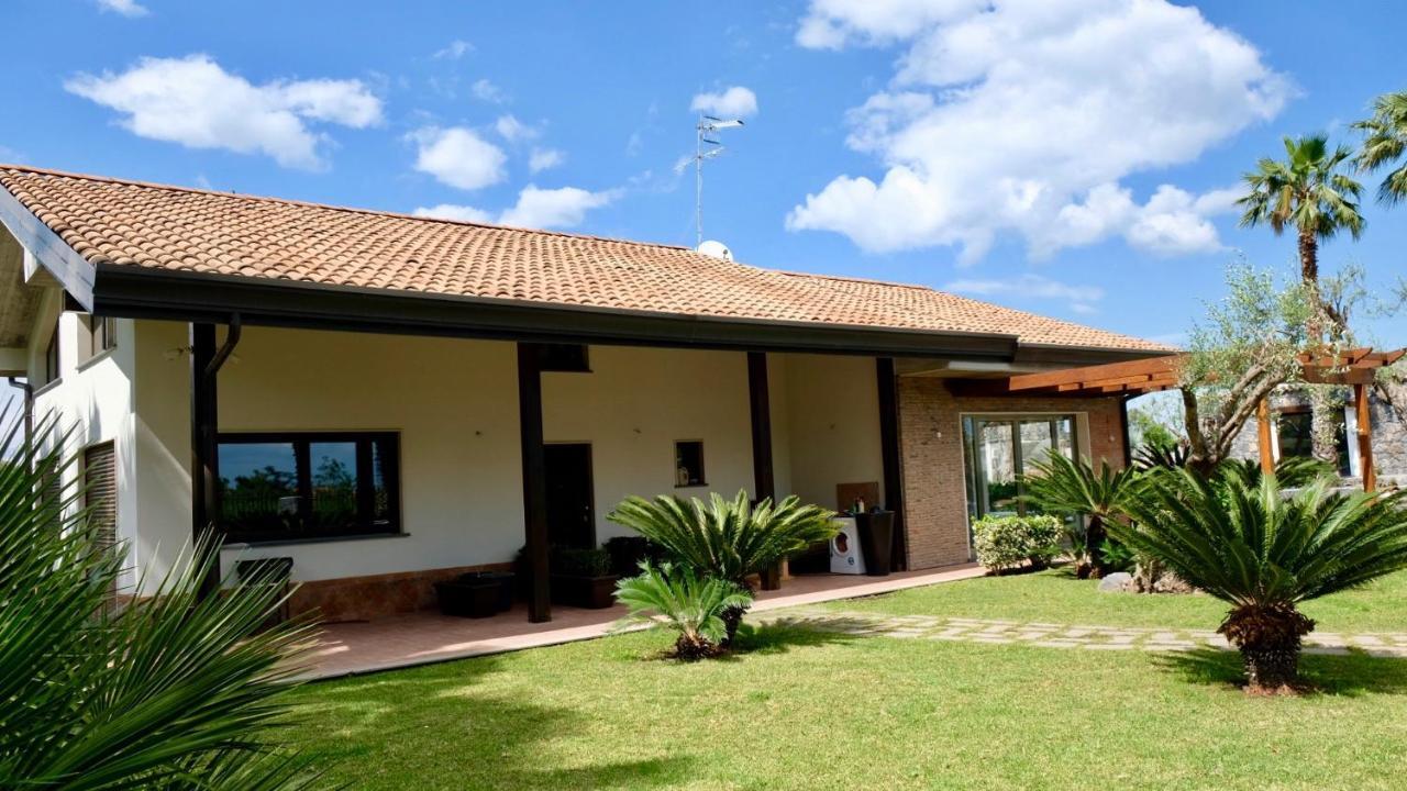 Holiday Homes Borgo Papardo Джарре Екстер'єр фото