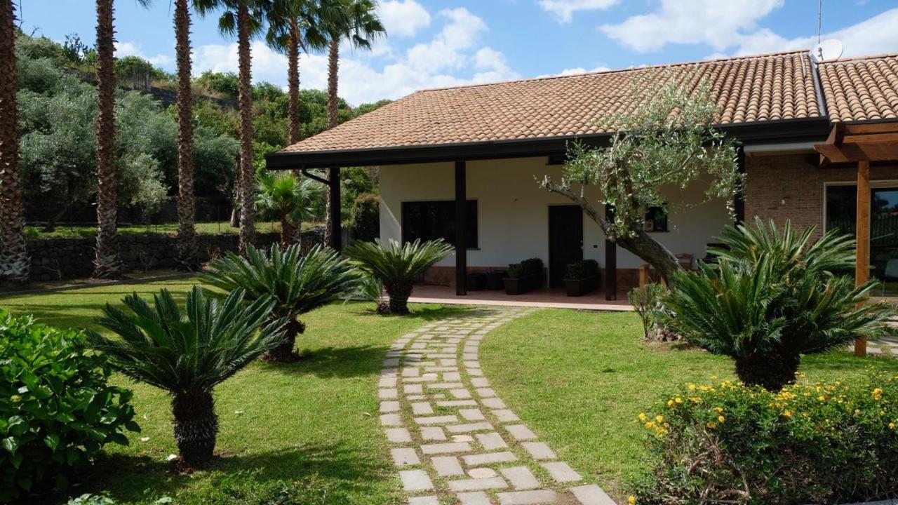 Holiday Homes Borgo Papardo Джарре Екстер'єр фото